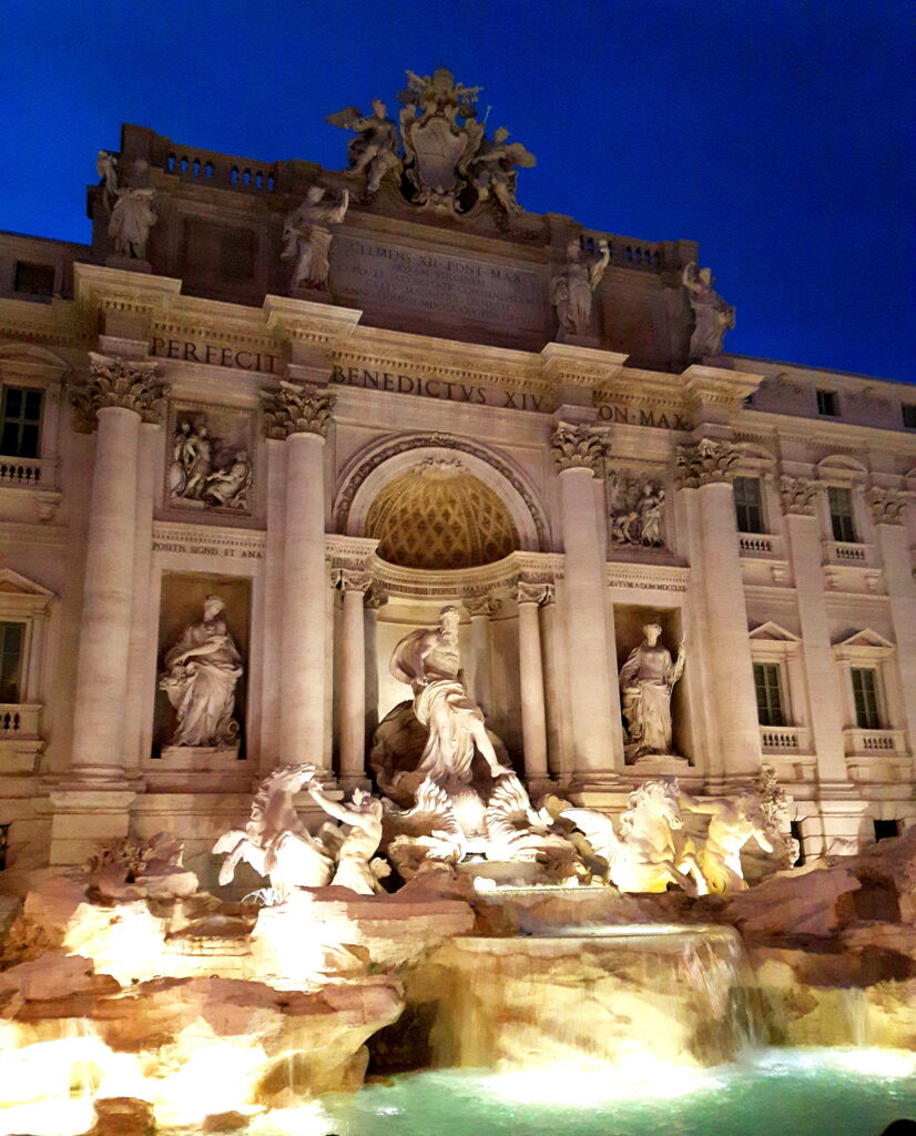 Rzym na weekend Fontanna di Trevi 