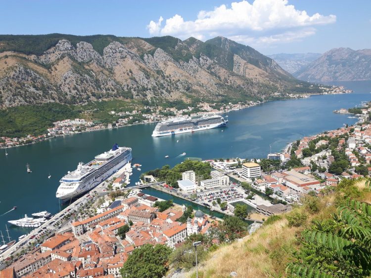 Czarnogóra na wakacje - Kotor i jego dyskretny urok.