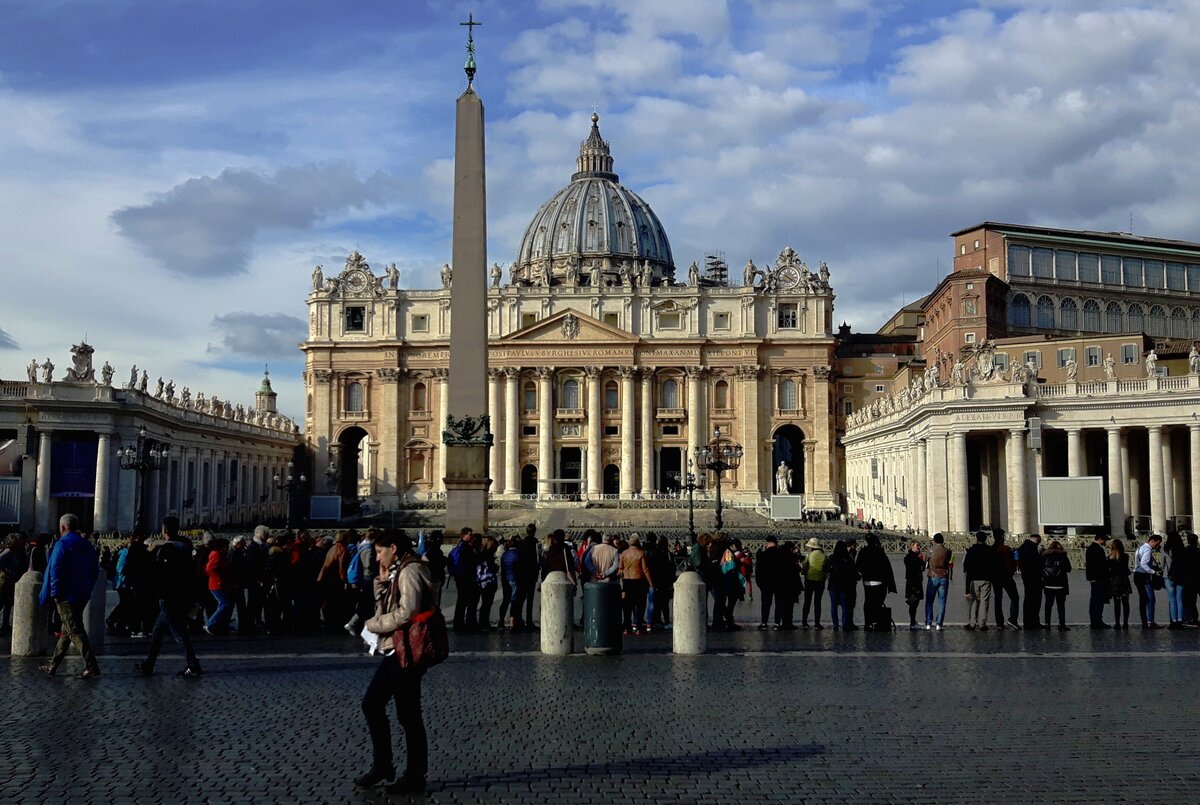 Bar na dachu bazyliki św. Piotra w Watykanie – nowa atrakcja turystyczna
