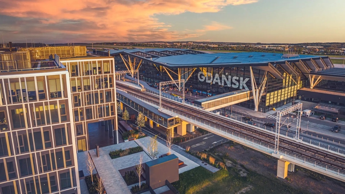 Port lotniczy Gdańsk im. Lecha Wałęsy – terminal lotniska
