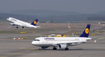 Lufthansa tnie loty samolot Lufthansa na lotnisku drożejące paliwo lotnicze