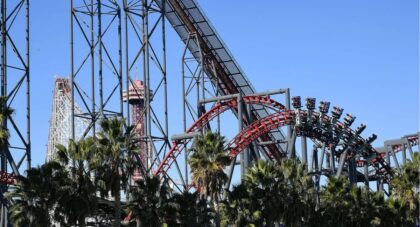 Dramat na kolejce górskiej X2 w Six Flags Magic Mountain