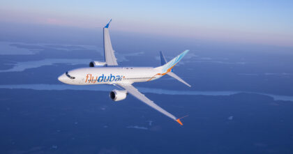 Kontrole pilotów lecących do Izraela – Boeing 737 MAX 8 linii Flydubai