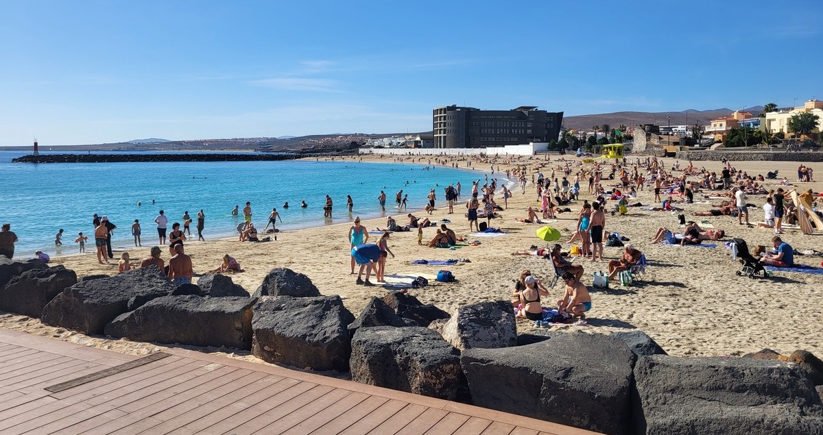 Kradzieże w hotelu na Fuerteventurze. Turyści na plaży na Fuerteventurze